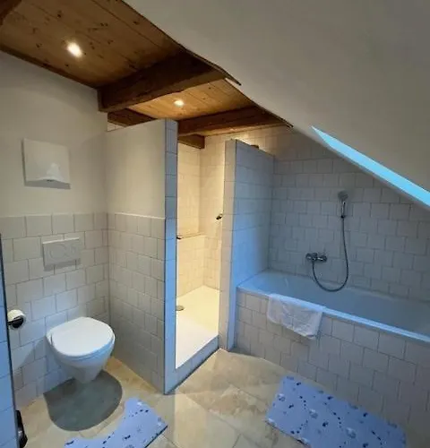 5280 * Браунау-ам-Инн