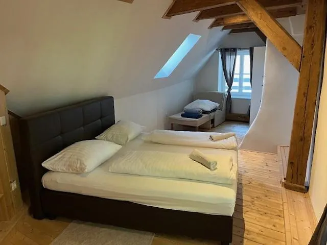 5280 * Браунау-ам-Инн